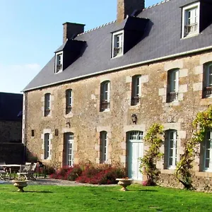 La Vieille Foulonnière : D'hôtes&permaculture Bed & Breakfast