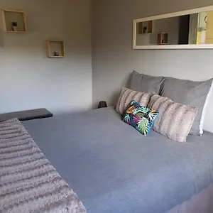 Maison Au Pied Du Mont Saint Michel Holiday home